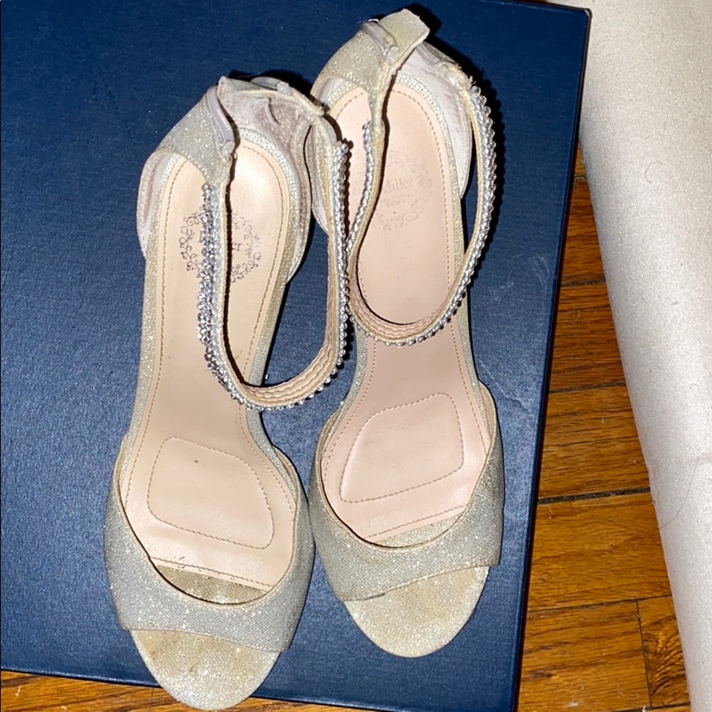 Glittery Heel in Used condition